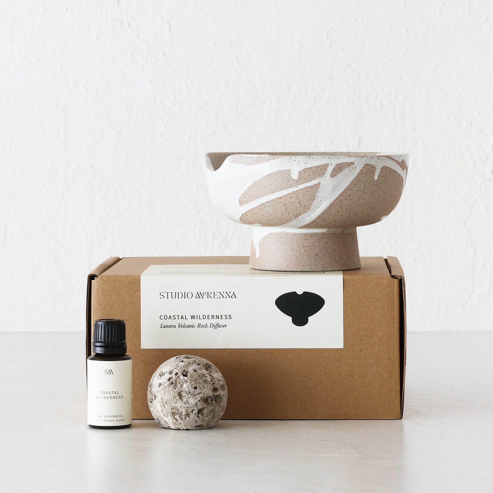 STUDIO MCKENNA  |  LUNARA SCENTED DIFFUSER SET  |  COASTAL WILDERNESS - Image 3