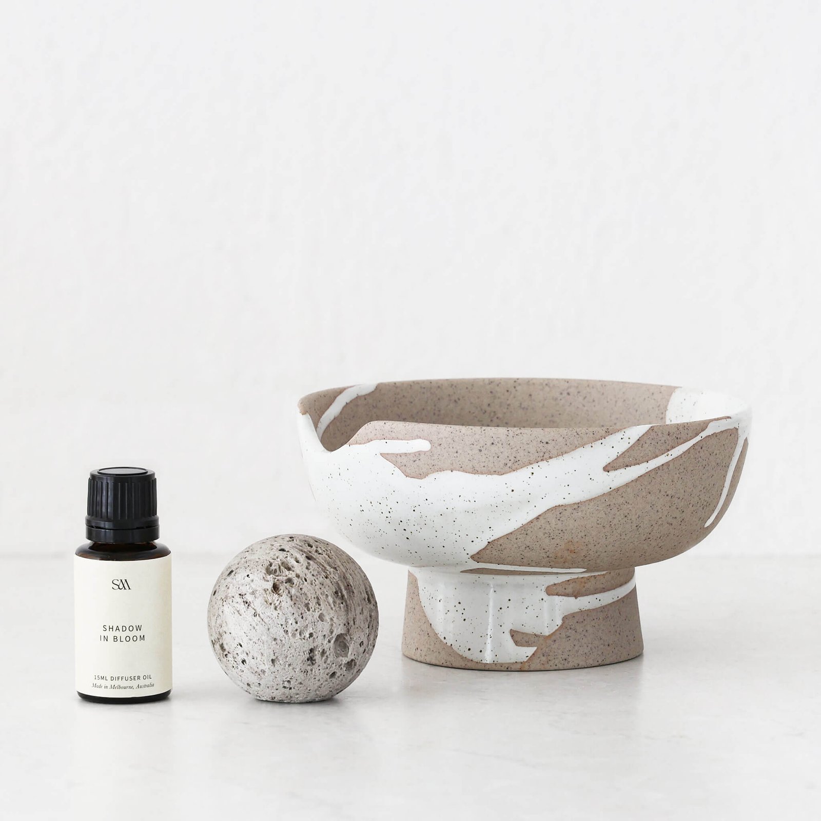 STUDIO MCKENNA | LUNARA SCENTED DIFFUSER SET | SHADOW IN BLOOM